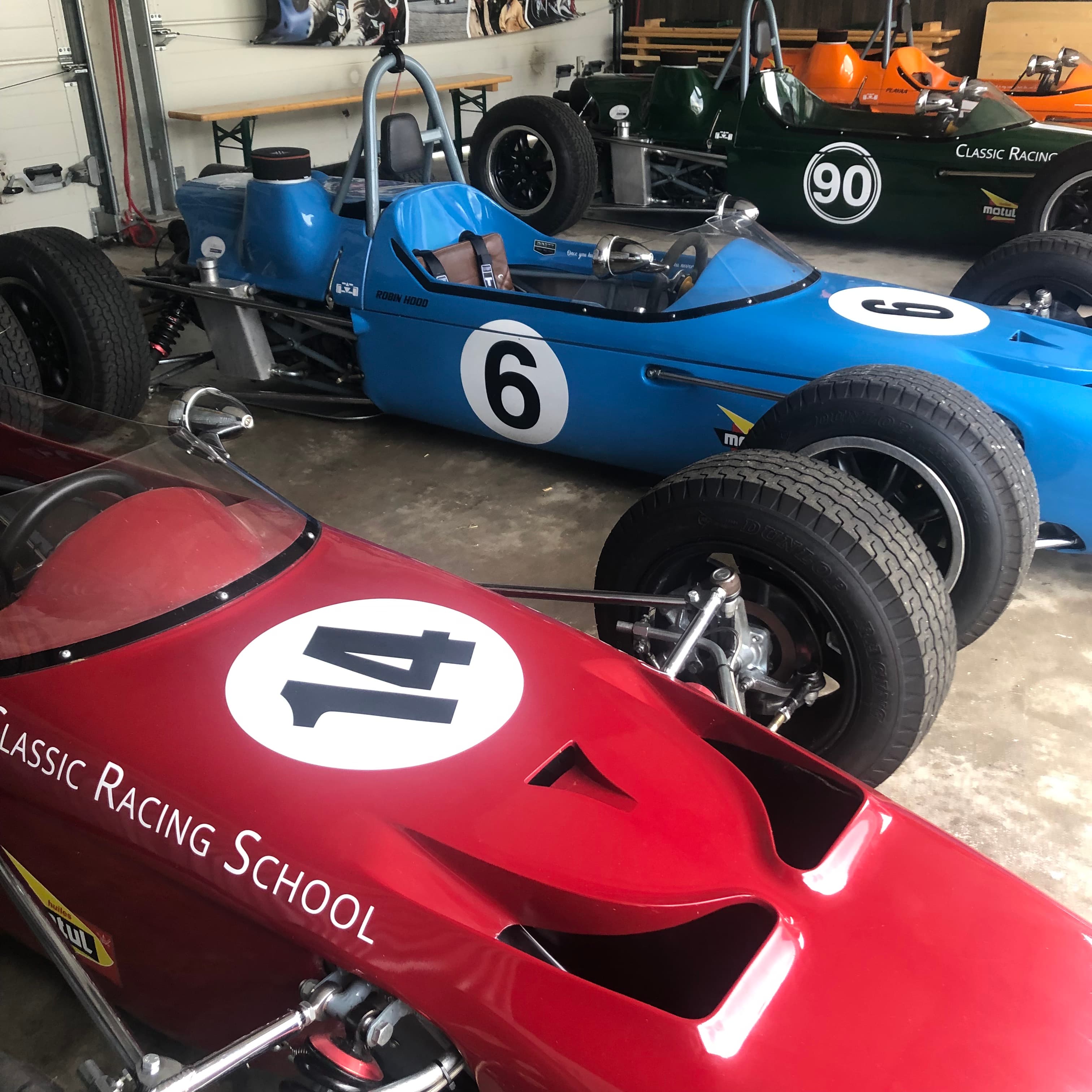 Du vin, des bolides et du piquant : une soirée qui décoiffe ! 🏎️🍷🌶️